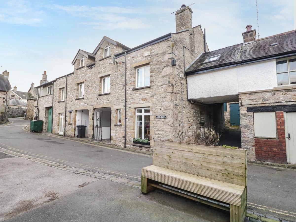 Kirkby House Carnforth Exterior foto